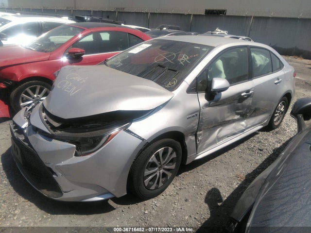 Toyota Corolla Hybrid Le 2021 JTDEAMDE4MJ013964 Image 2