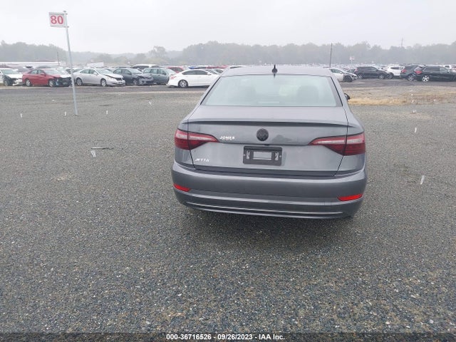 3VWE57BU2MM008438 Volkswagen JETTA SEL