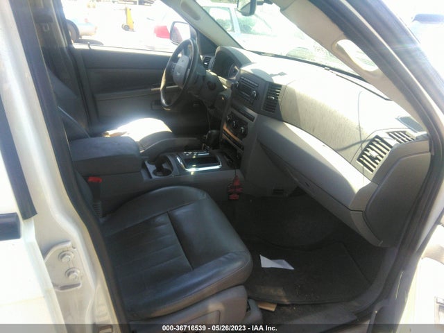 2007 JEEP GRAND CHEROKEE LAREDO VIN: 1J8GS48K87C573185