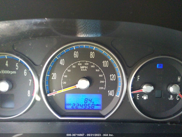 2008 HYUNDAI SANTA FE GLS VIN: 5NMSG13D58H137942