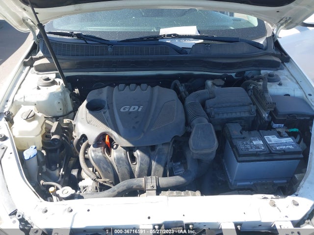 KIA Optima Lx 2015 KNAGM4A76F5547059 Image 11