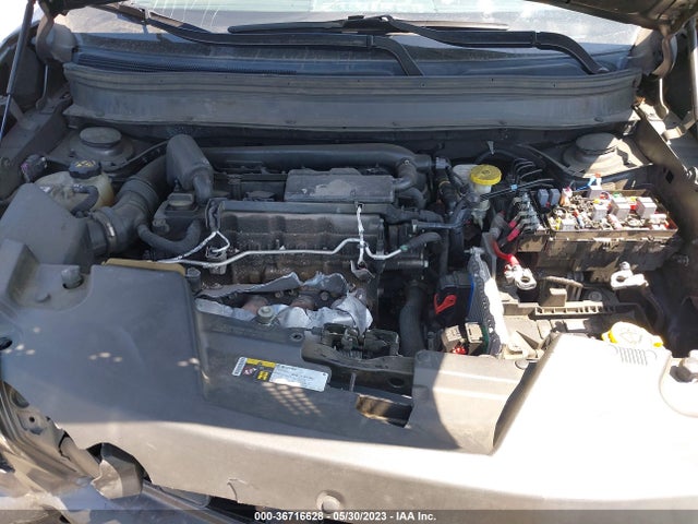 1C4PJLCB1JD589077 Jeep Cherokee Latitude Tech Connect