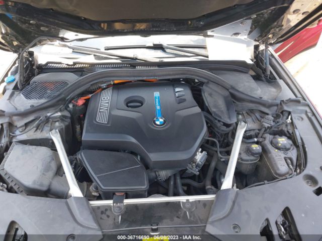 WBAJA9C54JB249157 BMW 5 Series 530e Iperformance