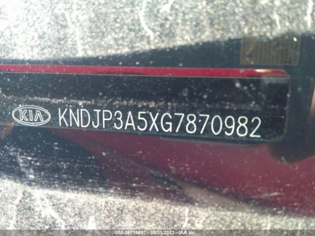 KNDJP3A5XG7870982 KIA SOUL +