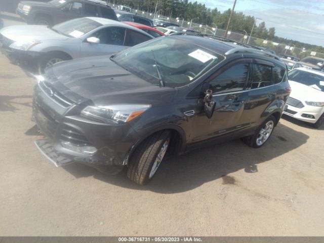 1FMCU9J9XFUC64584 Ford Escape Titanium