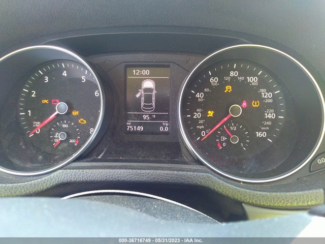1VWAA7A33JC041402 Volkswagen Passat 2.0t S/r-line