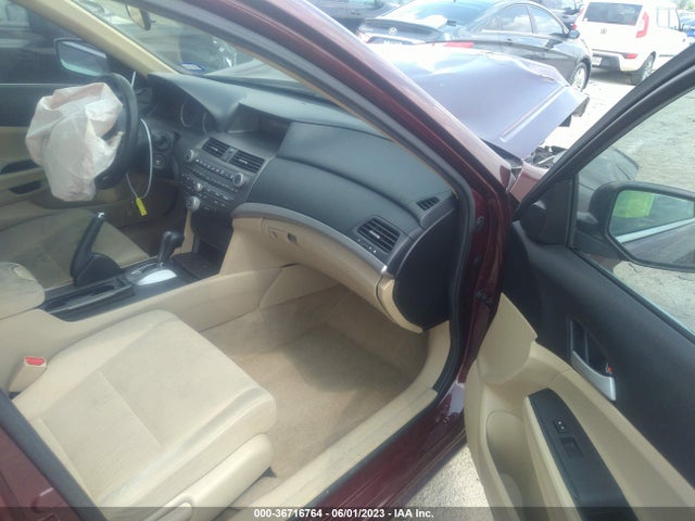 2011 HONDA ACCORD SDN LX VIN: 1HGCP2F37BA110984