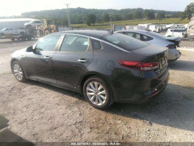 5XXGT4L38JG193260 KIA Optima S