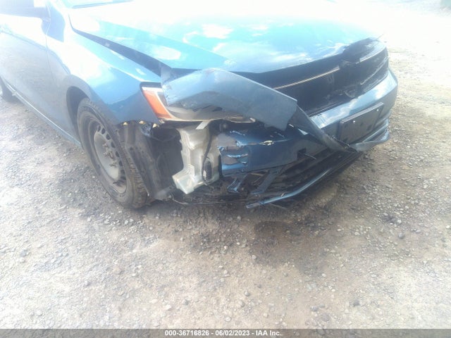 3VW2K7AJ3FM289302 Volkswagen Jetta Sedan 2.0l S