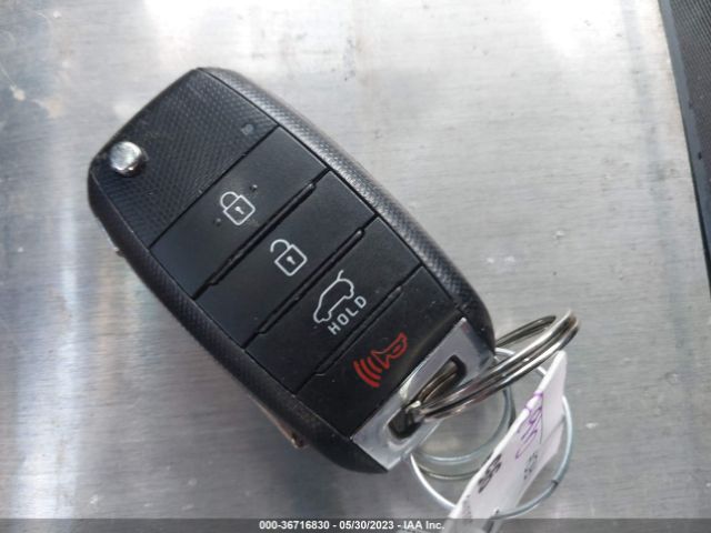 KNDJN2A22G7308290 KIA Soul Base