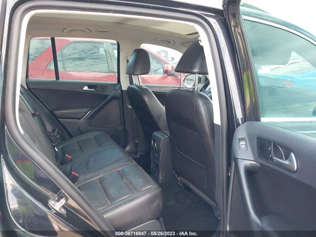 WVGTV7AX9HK016390 Volkswagen Tiguan Sport