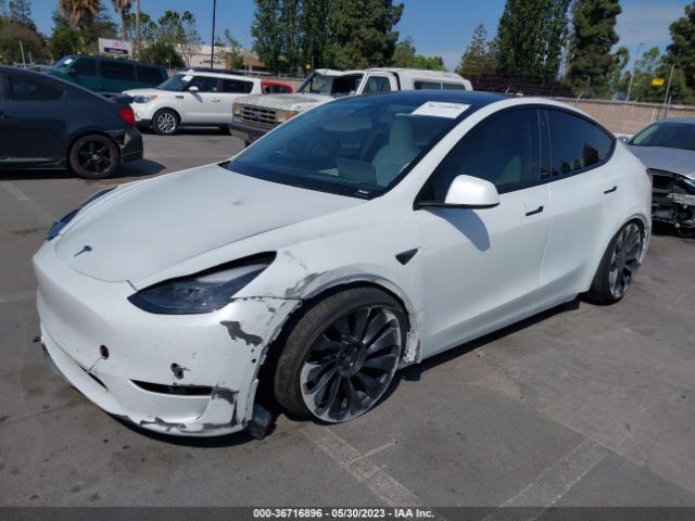 7SAYGDEF7NF489494 Tesla Model Y Performance