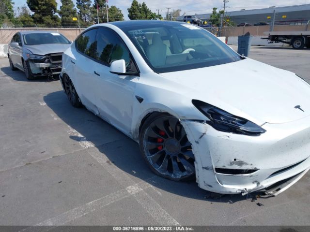 7SAYGDEF7NF489494 Tesla Model Y Performance