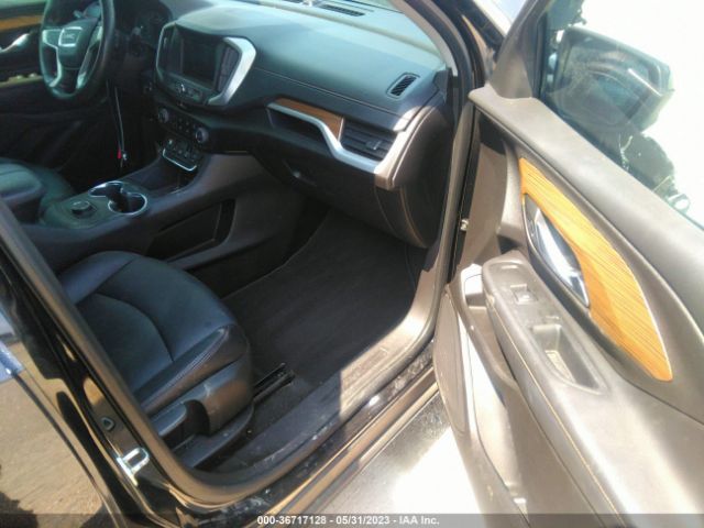 3GKALMEVXJL245131 GMC Terrain Sle