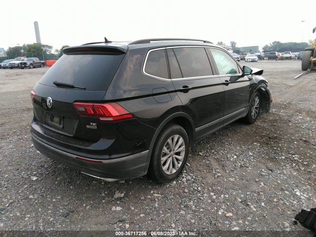 3VV2B7AX3JM078859 Volkswagen Tiguan Sel/se