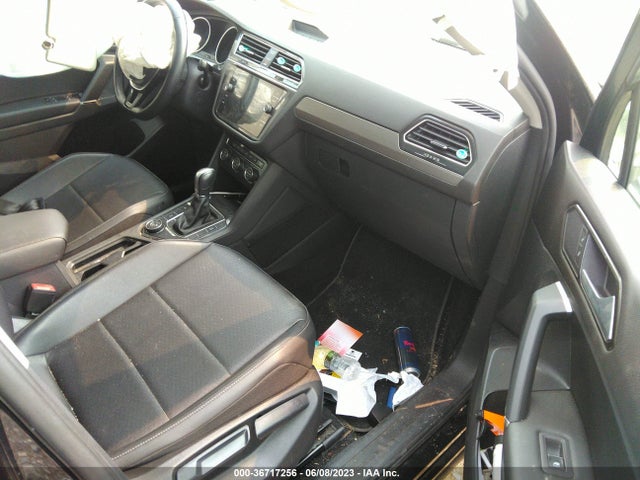 3VV2B7AX3JM078859 Volkswagen Tiguan Sel/se