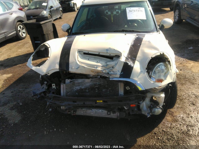 2008 MINI COOPER S CLUBMAN WMWMM33588TP71585 Photo 5