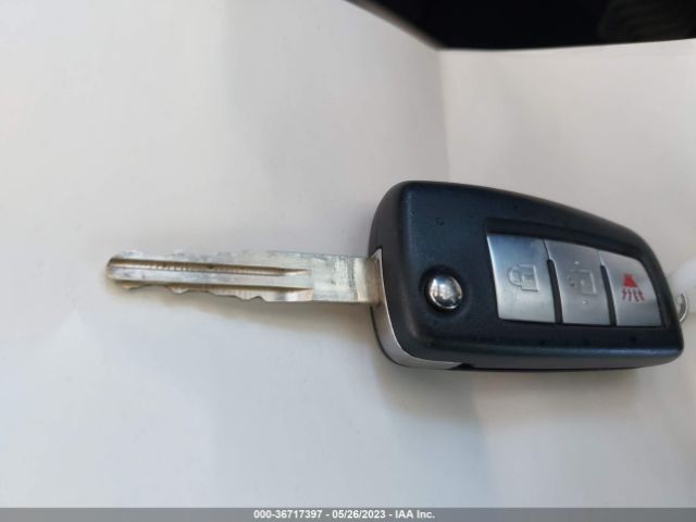 JN1BJ1CP9KW231163 Nissan Rogue Sport S