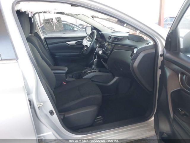 JN1BJ1CP9KW231163 Nissan Rogue Sport S