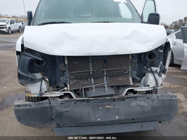 Chevrolet EXPRESS CARGO VAN 2015 1GCWGFCF0F1109084 Image 7