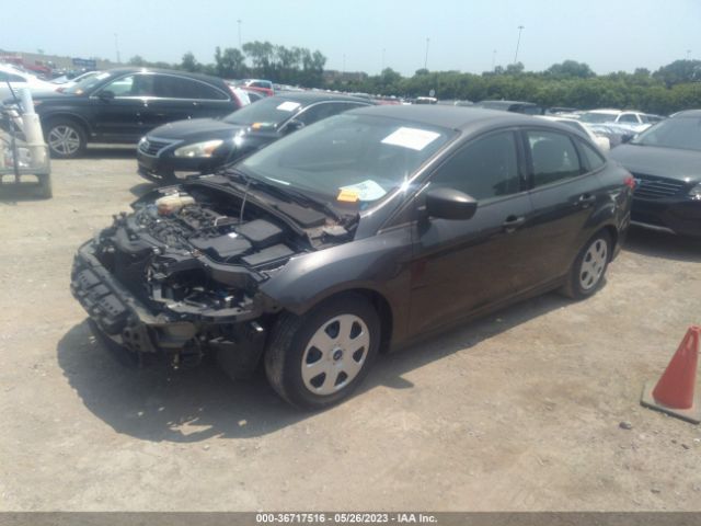 1FADP3E28GL313613 Ford FOCUS S