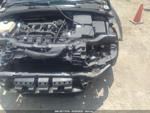 1FADP3E28GL313613 Ford FOCUS S