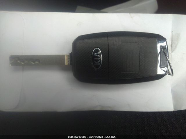 5XXGT4L30HG154107 KIA Optima Lx