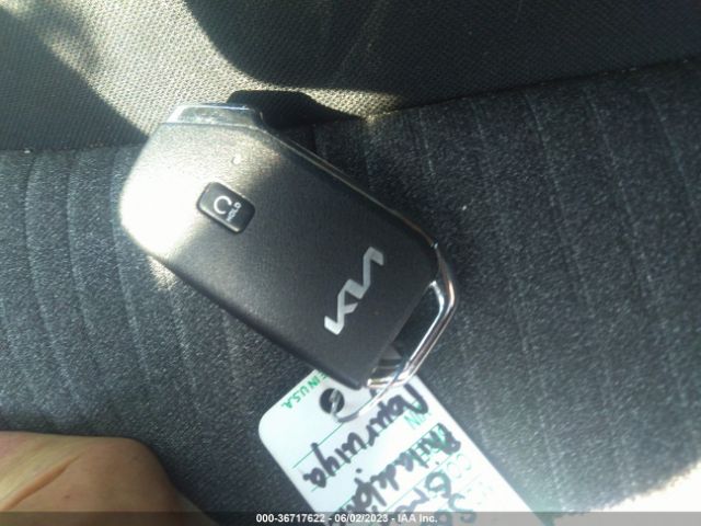 KNDJ33AU1P7846539 KIA SOUL EX