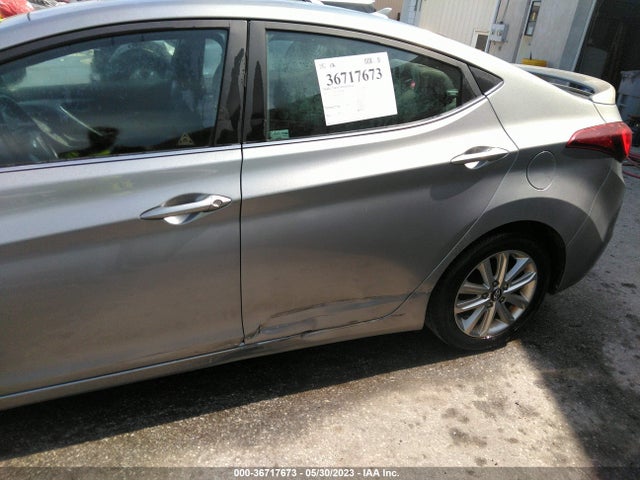 2015 HYUNDAI ELANTRA SE VIN: KMHDH4AE8FU354275