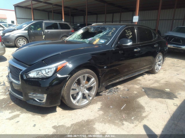 2018 Infiniti Q70, VIN: JN1BY1PP4JM330764