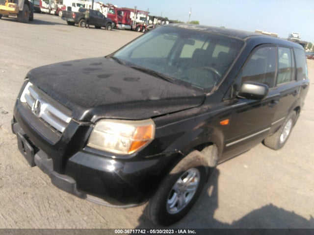 2007 HONDA PILOT LX VIN: 5FNYF281X7B027454