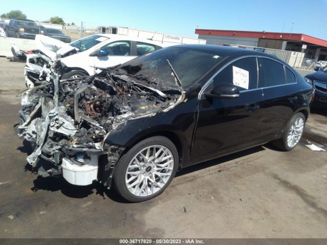 YV149MFM9G2395104 Volvo S60 T6 Drive-e Platinum