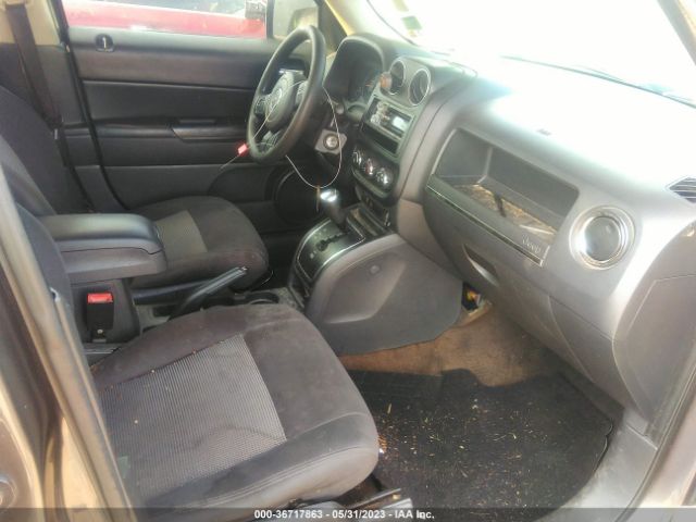 1C4NJPBB5FD358836 Jeep Patriot Sport