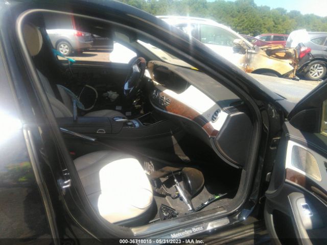 WDDUG8DB7KA453008 Mercedes-Benz S-class S 560