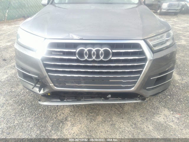 WA1LAAF75HD002703 Audi Q7 Premium Plus
