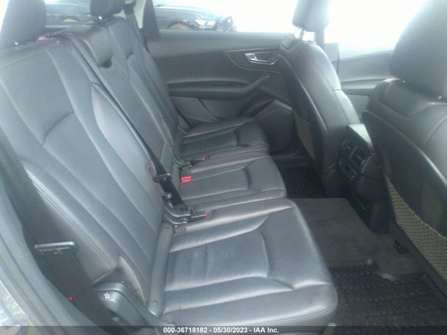 WA1LAAF75HD002703 Audi Q7 Premium Plus
