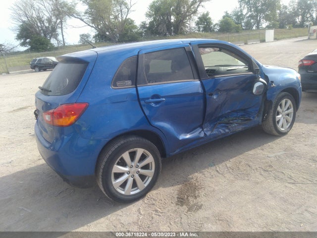 4A4AR3AU2FE015603 Mitsubishi Outlander Sport Es