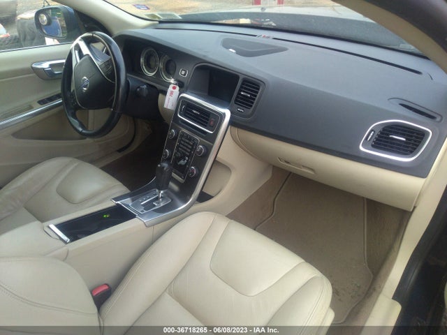2012 VOLVO S60 T5 VIN: YV1622FS3C2145027