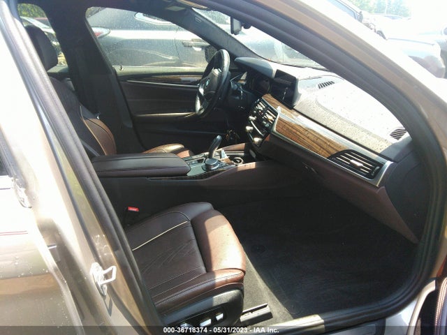 WBAJE7C34HG889504 BMW 5 Series 540i Xdrive