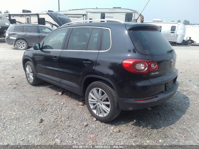 2011 VOLKSWAGEN TIGUAN SEL 4MOTION VIN: WVGBV7AX9BW545351