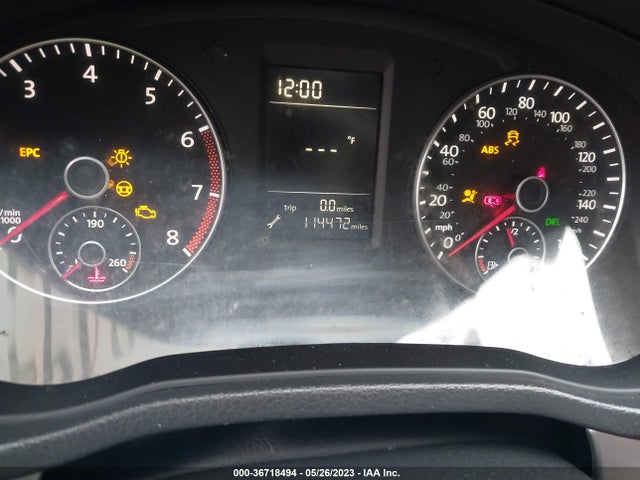 1VWAT7A32EC044419 Volkswagen Passat Wolfsburg Ed