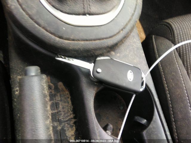 3KPF24AD7ME331894 KIA Forte Lxs