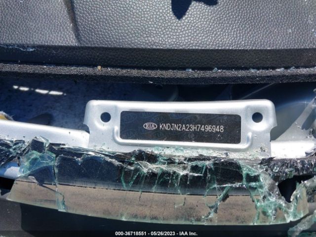KNDJN2A23H7496948 KIA Soul Base