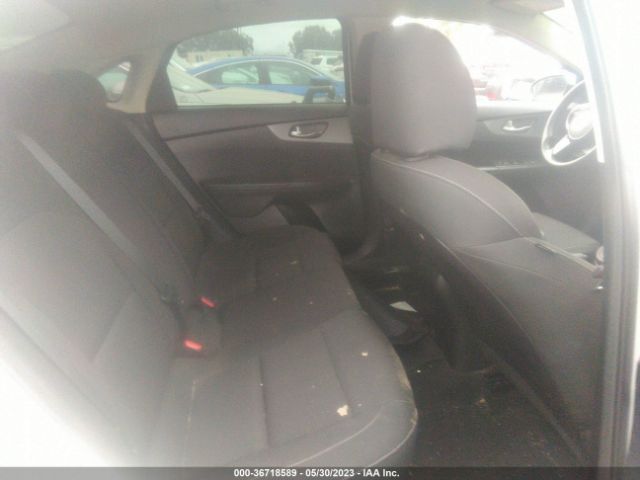 3KPF24ADXKE083752 KIA Forte Lxs