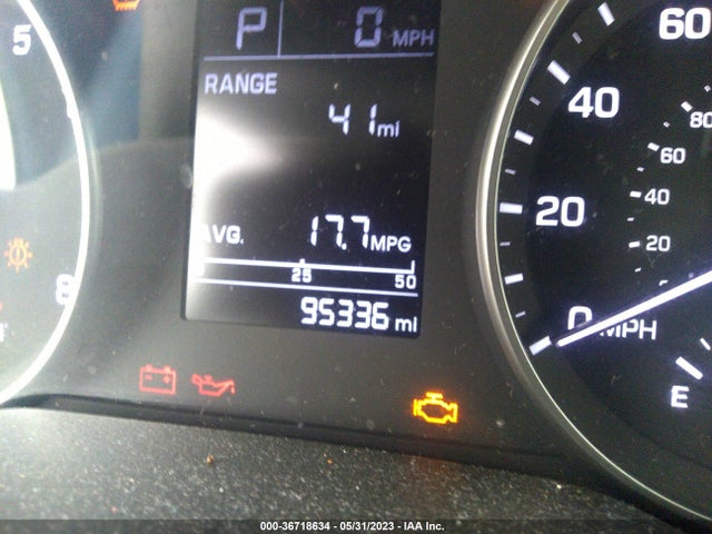 Hyundai ELANTRA SE 2017 5NPD84LFXHH072324 Image 7