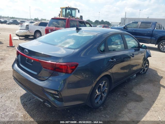 3KPF24AD6ME337878 KIA Forte Lxs
