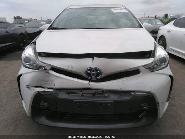 Toyota Prius V Two/five/three/four 2017 JTDZN3EU6HJ056519 Image 7