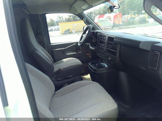 Chevrolet EXPRESS CARGO VAN 2017 1GCZGGFG7H1197545 Image 5