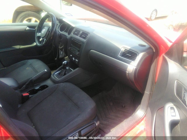 3VWD17AJ8FM354821 Volkswagen Jetta Sedan 1.8t Se