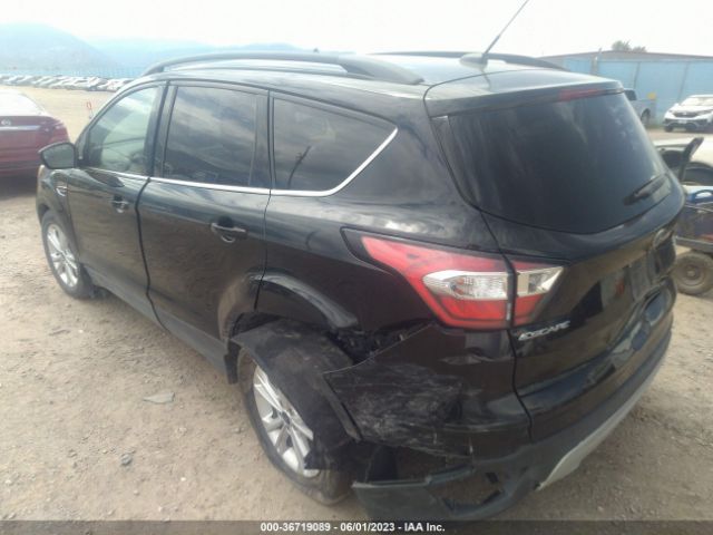 1FMCU9GDXJUA74207 Ford ESCAPE SE